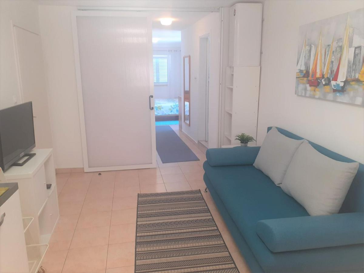 Apartment Zlata Rab Town Extérieur photo