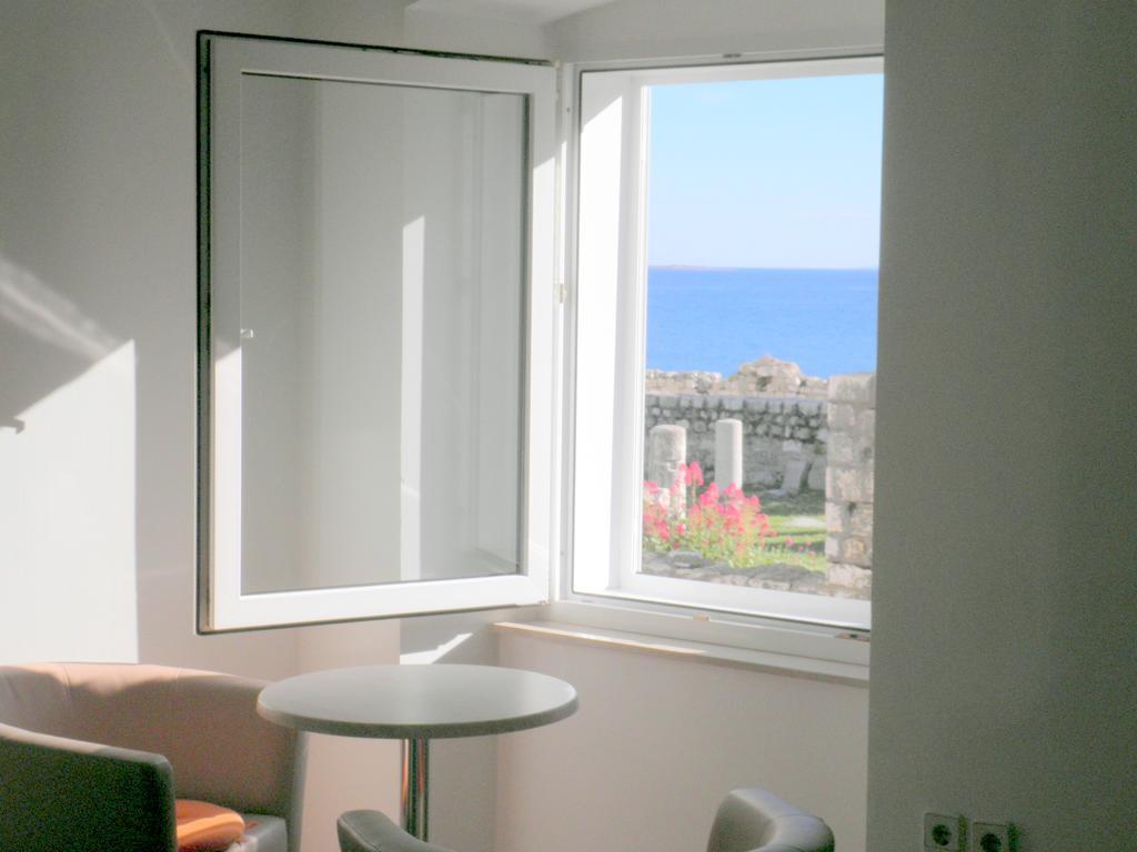 Apartment Zlata Rab Town Extérieur photo